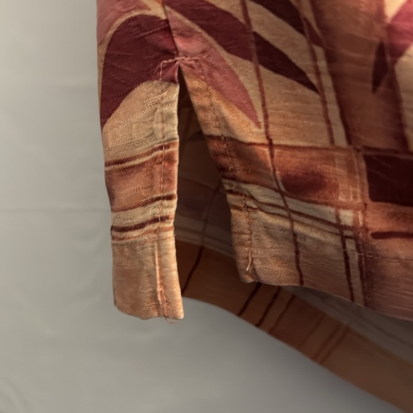 Tommy Bahama - Picture 8 of 10